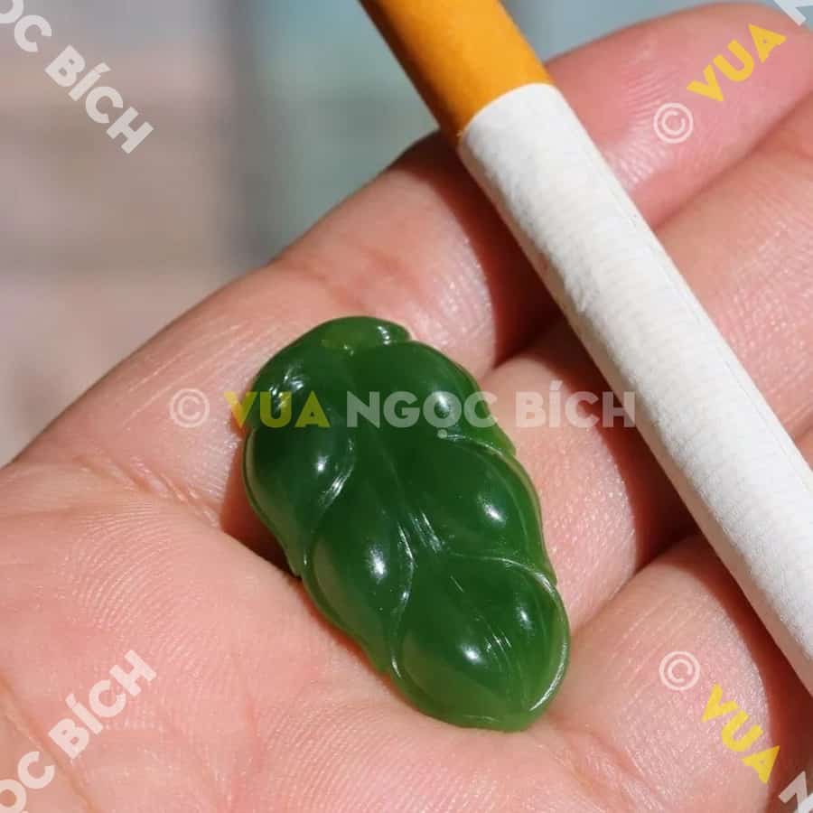 Mặt Chiếc Lá Ngọc Bích Nephrite Jade (MD108) 4 Mặt Chiếc Lá Ngọc Bích Nephrite Jade (MD108) - Hình ảnh 2