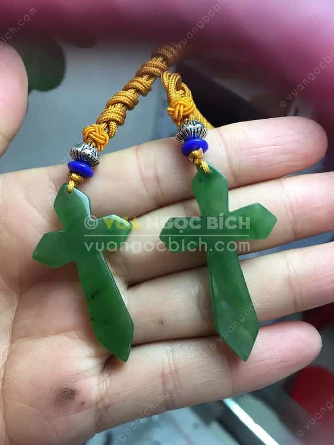 Mặt Dây Thánh Giá Ngọc Bích Nephrite Jade (MD172) 8 Mặt Dây Thánh Giá Ngọc Bích Nephrite Jade (MD172) - Hình ảnh 6