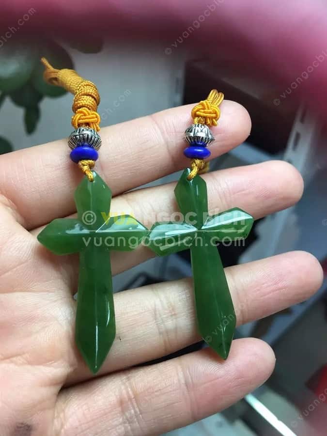 Mặt Dây Thánh Giá Ngọc Bích Nephrite Jade (MD172) 4 Mặt Dây Thánh Giá Ngọc Bích Nephrite Jade (MD172) - Hình ảnh 2