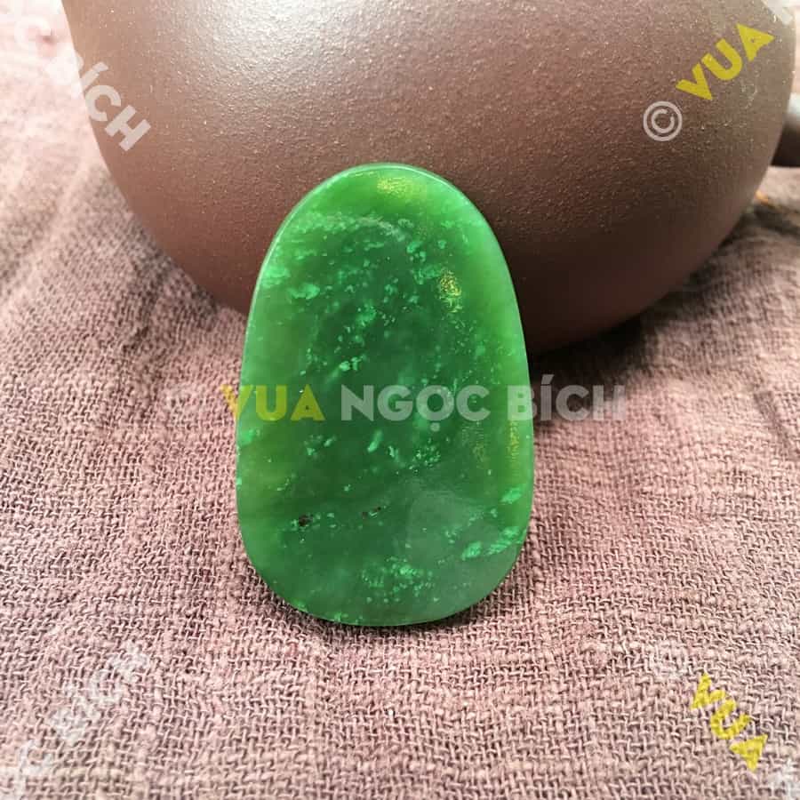 Phật Bản Mệnh Phổ Minh Đại Nhật Như Lai Ngọc Bích Nephrite Jade (MD095) 5 Phật Bản Mệnh Phổ Minh Đại Nhật Như Lai Ngọc Bích Nephrite Jade (MD095) - Hình ảnh 3