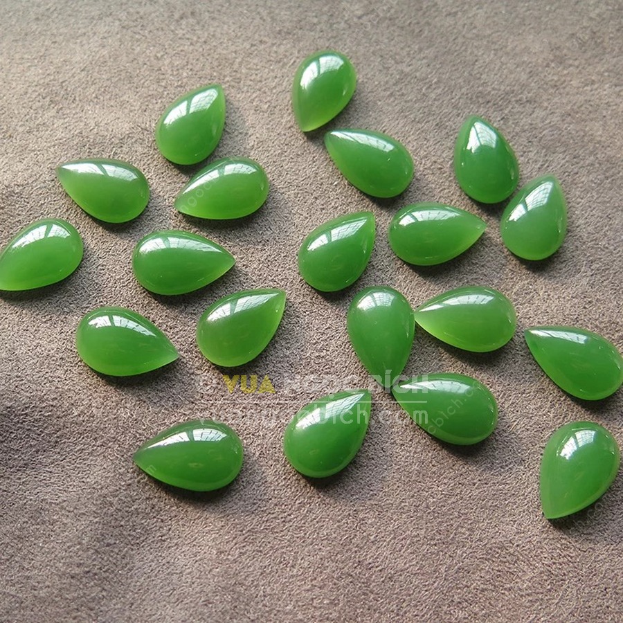 Mặt đá trang sức Ngọc Bích Nephrite Jade (VNB-MDTS009) 3 Mặt đá trang sức Ngọc Bích Nephrite Jade (VNB-MDTS009)