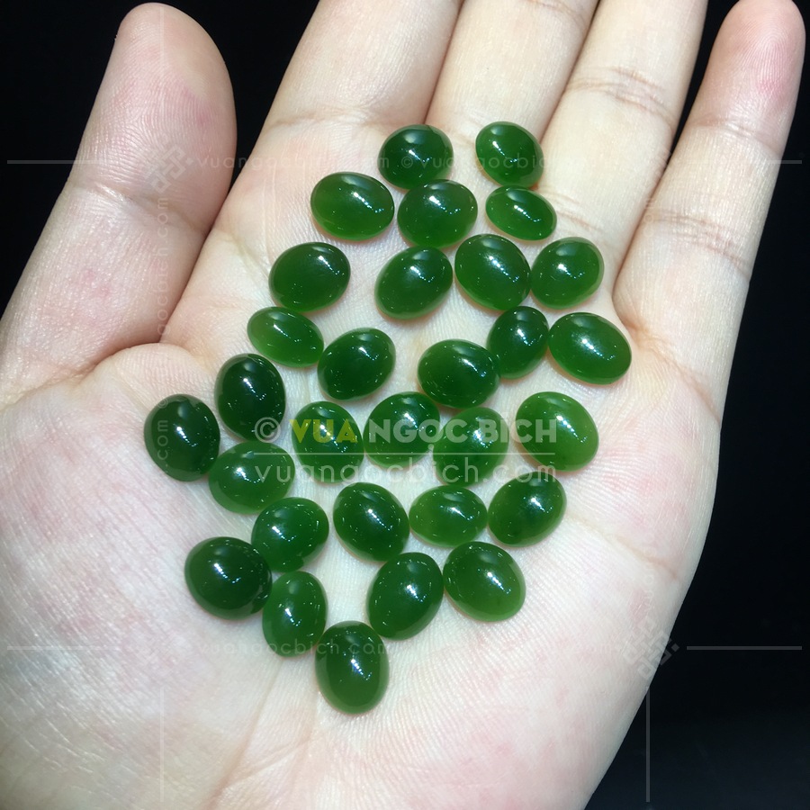 Mặt đá trang sức Ngọc Bích Nephrite Jade (VNB-MDTS010) 5 Mặt đá trang sức Ngọc Bích Nephrite Jade (VNB-MDTS010) - Hình ảnh 3