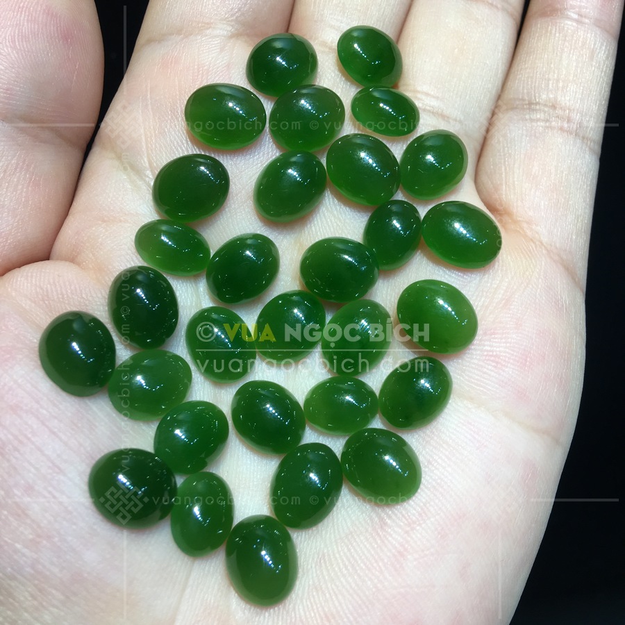 Mặt đá trang sức Ngọc Bích Nephrite Jade (VNB-MDTS010) 3 Mặt đá trang sức Ngọc Bích Nephrite Jade (VNB-MDTS010)