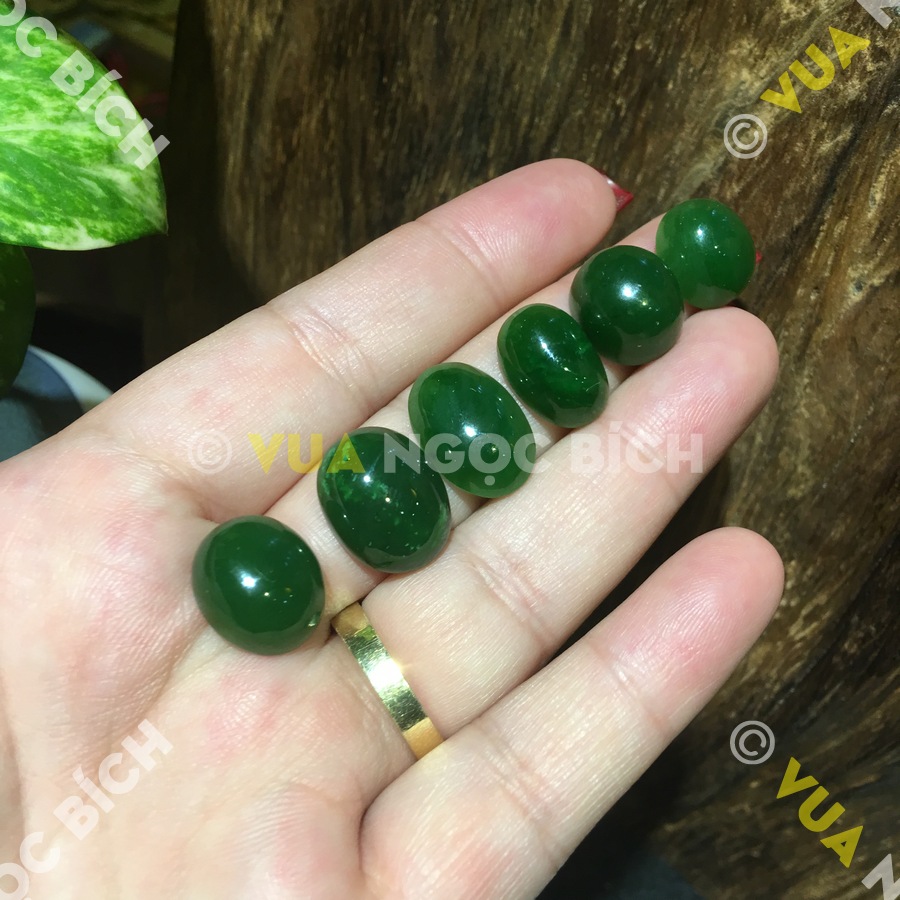 Mặt đá trang sức Ngọc Bích Nephrite Jade (VNB-MDTS014) 7 Mặt đá trang sức Ngọc Bích Nephrite Jade (VNB-MDTS014) - Hình ảnh 5
