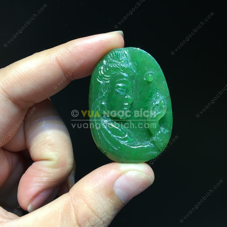 Mặt Dây Phật Bà Quan Âm Ngọc Bích Nephrite Jade VNB-MD213) 6 Mặt Dây Phật Bà Quan Âm Ngọc Bích Nephrite Jade VNB-MD213) - Hình ảnh 4