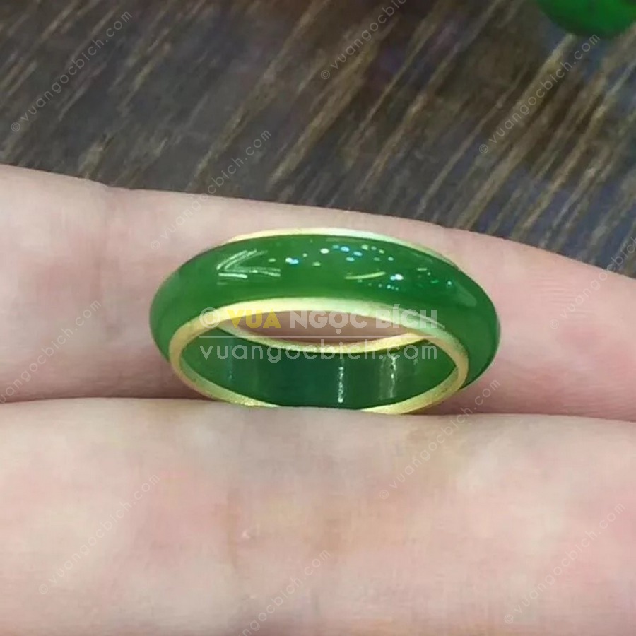 Nhẫn Bầu Ngọc Bích Nephrite Jade (VNB-NN048-3) 6 Nhẫn Bầu Ngọc Bích Nephrite Jade (VNB-NN048-3) - Hình ảnh 4