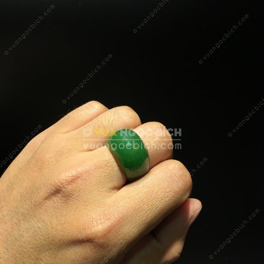 Nhẫn Yên Ngựa Ngọc Bích Nephrite Jade (VNB-NN109) 3 Nhẫn Yên Ngựa Ngọc Bích Nephrite Jade (VNB-NN109)